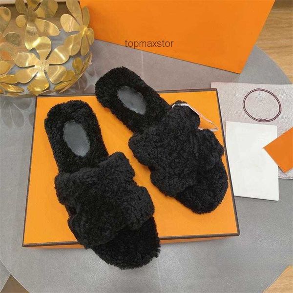 designer slippers leather outsole autumn/winter indoor/outdoor sandals shoes black pink rose brown white blue grey 001
designer slippers leather outsole autumn/winter indoor/outdoor sandals shoes black pink rose brown white blue grey 001