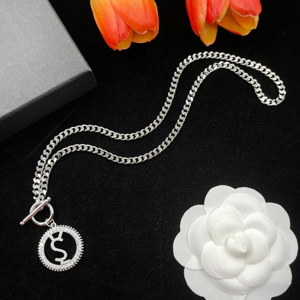 youth stylish necklace 925 silver chunky chain hollo circle letters pendant simple personalized necklace stainless steel rock chain accessor 
youth stylish necklace 925 silver chunky chain hollo circle letters pendant simple personalized necklace stainless steel rock chain accessor