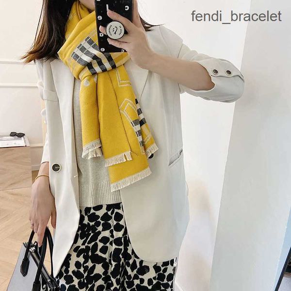 fashion paris design cashmere scarf men's and women's same brand letter scarf large shawl warm thickened wool, Blue;gray
fashion paris design cashmere scarf men's and women's same brand letter scarf large shawl warm thickened wool, Blue;gray