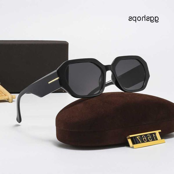 box sunglass for good luxury brand tom-fords goggle beach sun glasses fashion man woman 7 colors optional designer sunglasses quality eyegla, White;black
box sunglass for good luxury brand tom-fords goggle beach sun glasses fashion man woman 7 colors optional designer sunglasses quality eyegla, White;black