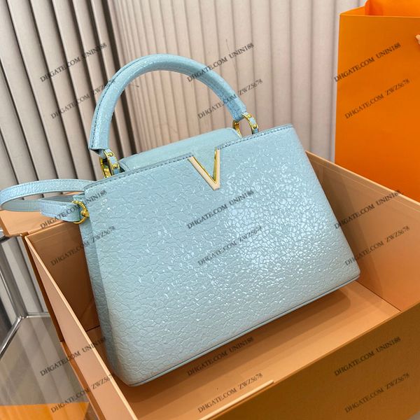 23ss women totes capucines bb bags handbag luxurys patent leather designers shouder crossbody bag genuine leather messenger travel handbags
23ss women totes capucines bb bags handbag luxurys patent leather designers shouder crossbody bag genuine leather messenger travel handbags