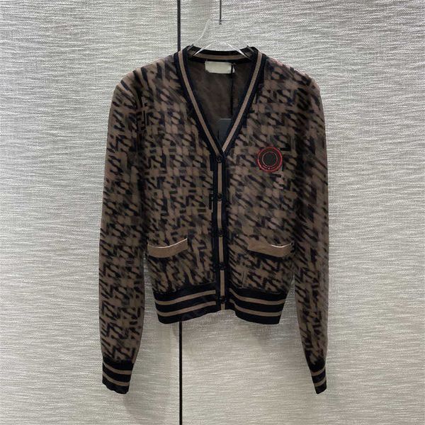 designer jacket cardigan knit sweater coat vintage elegant temperament chic pocket embroidery double letter old flower print sweater womens, White;black
designer jacket cardigan knit sweater coat vintage elegant temperament chic pocket embroidery double letter old flower print sweater womens, White;black