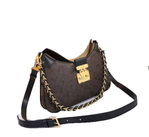 new luxury handbag water wave pattern single shoulder bag underarm bag crossbody designer bag women's handbag shoulder bag designer 03
new luxury handbag water wave pattern single shoulder bag underarm bag crossbody designer bag women's handbag shoulder bag designer 03
