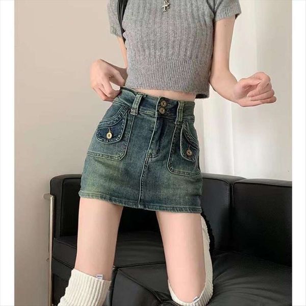 babe high waist retro denim skirt summer a line slimming short butt hugging, Black
babe high waist retro denim skirt summer a line slimming short butt hugging, Black