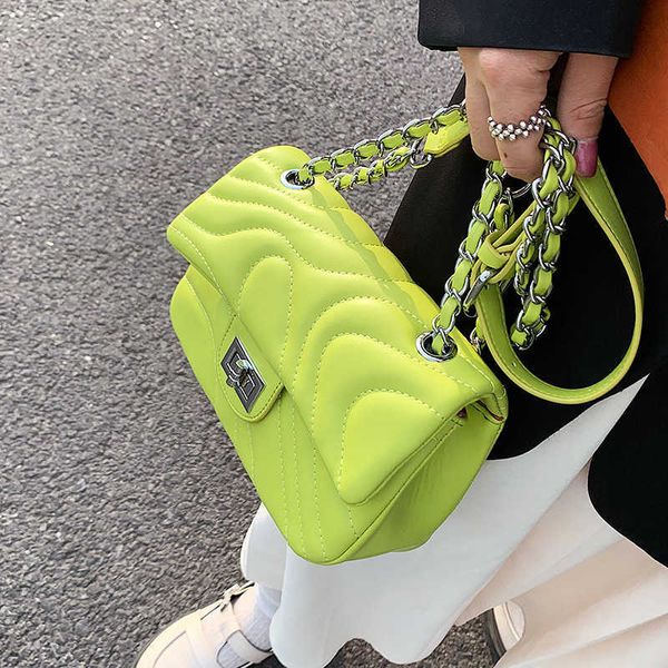 spring and summer new ladies chain crossbody bag senior sense of fashion shoulder small square bag 0821
spring and summer new ladies chain crossbody bag senior sense of fashion shoulder small square bag 0821