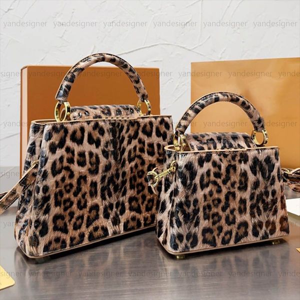 2023 new tote bag designer bags capucines genuine leather saddle handbag women wallet fashion shoulder crossbody handbags purse handle messe
2023 new tote bag designer bags capucines genuine leather saddle handbag women wallet fashion shoulder crossbody handbags purse handle messe