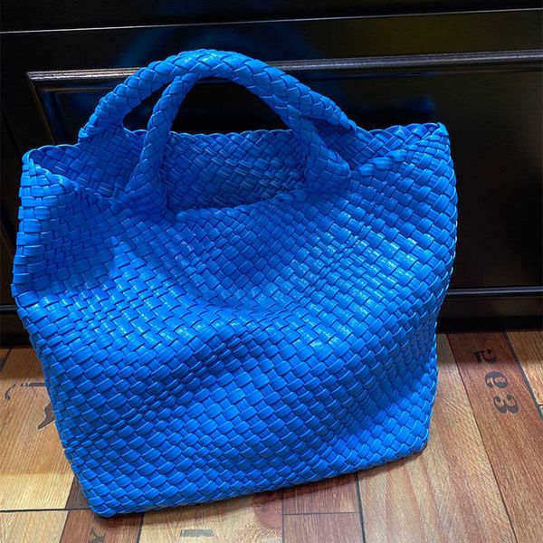 luxurys handbags women b weave designer tote large capacity handle handbags casual soft hobo bags lady shopper 230815
luxurys handbags women b weave designer tote large capacity handle handbags casual soft hobo bags lady shopper 230815