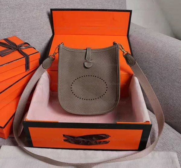 commuter bag genuine leather famous bag hobo women's men handbags tote cross body luxury designer fashion totes wallet card pockets han
commuter bag genuine leather famous bag hobo women's men handbags tote cross body luxury designer fashion totes wallet card pockets han