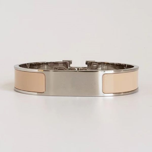 bracelets designer for women designer bracelet luxury classy bracelets titanium steel never fade non allergic silver-plated 12mm wide charm, Black
bracelets designer for women designer bracelet luxury classy bracelets titanium steel never fade non allergic silver-plated 12mm wide charm, Black