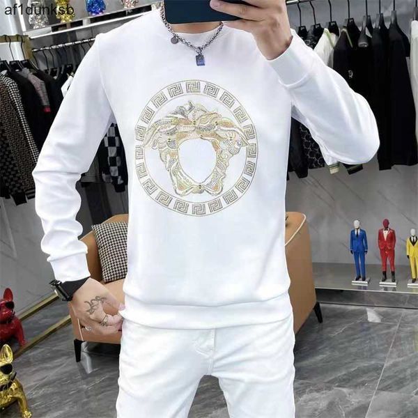 sleeved versages plush vercaces sweatshirt diamond ver shirt designer neck sweatshirt medusa long pullover bottoming sweater women mens roun, Black
sleeved versages plush vercaces sweatshirt diamond ver shirt designer neck sweatshirt medusa long pullover bottoming sweater women mens roun, Black