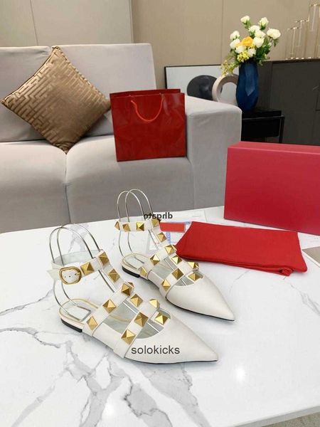 4gs valentinolies designer sandals shoe shoes women high heels dress slippers pointed party fashion rivet girls toe platform pump wedding, Black
4gs valentinolies designer sandals shoe shoes women high heels dress slippers pointed party fashion rivet girls toe platform pump wedding, Black