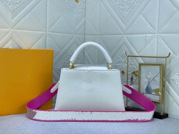 10a luxury fashion design women's classic handbag made of cowhide material with shiny metal ornaments fashion versatile one shoulder cr
10a luxury fashion design women's classic handbag made of cowhide material with shiny metal ornaments fashion versatile one shoulder cr