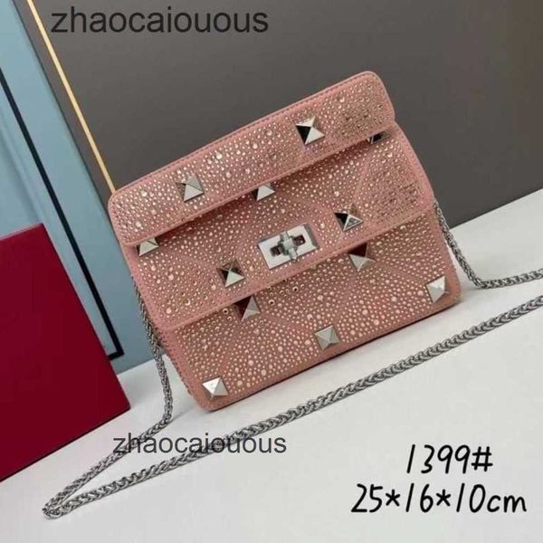shiny rivet new designer handbag luxury women bags crystal classic lady's valantinos diamond embedding fashion handheld shoulder crossb
shiny rivet new designer handbag luxury women bags crystal classic lady's valantinos diamond embedding fashion handheld shoulder crossb