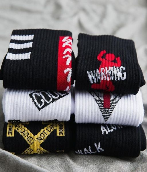 fashion funny letter printed men black white long striped cotton socks retro street tide knee high baseball socks male 2pcs1pairs7031248
fashion funny letter printed men black white long striped cotton socks retro street tide knee high baseball socks male 2pcs1pairs7031248