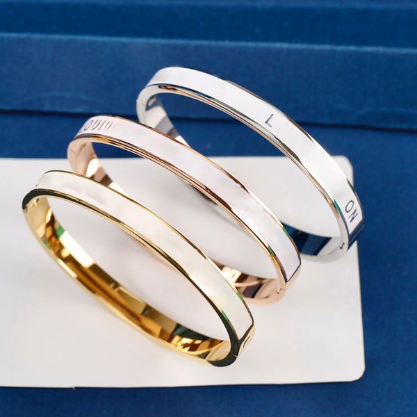 5 motif design gift bracelet luxury jewerly designer for woman 18k rose plated silver shell women gold chain men fashion jewelry cjeweler pa, Golden;silver
5 motif design gift bracelet luxury jewerly designer for woman 18k rose plated silver shell women gold chain men fashion jewelry cjeweler pa, Golden;silver