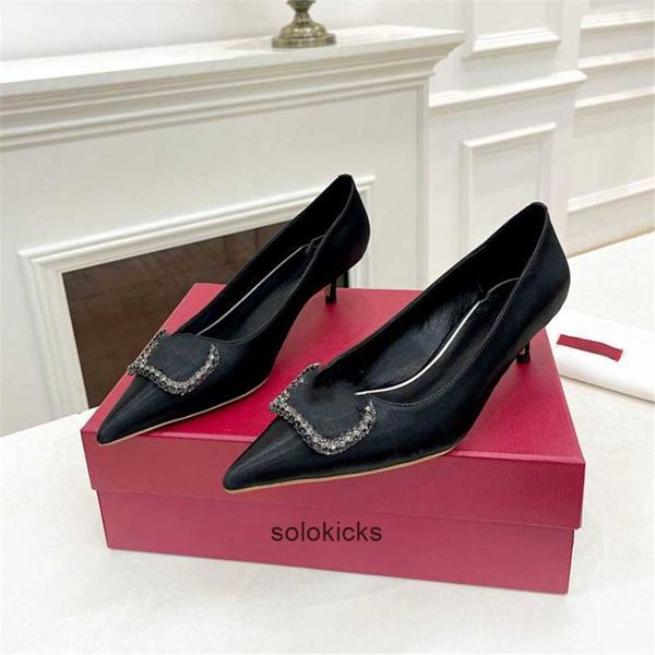 03-017 valentinolies fashion dress shoes women leather high heel metal buckle letter wedding party business casual flat shoes, Black
03-017 valentinolies fashion dress shoes women leather high heel metal buckle letter wedding party business casual flat shoes, Black