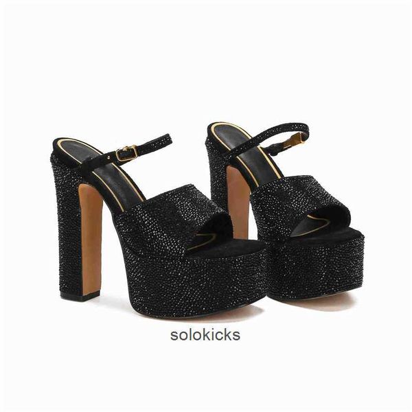 bottom valentinolies casual fashion sandals 05-07 the summer latest style flat comfortable letter soft men slippers and women, Black
bottom valentinolies casual fashion sandals 05-07 the summer latest style flat comfortable letter soft men slippers and women, Black