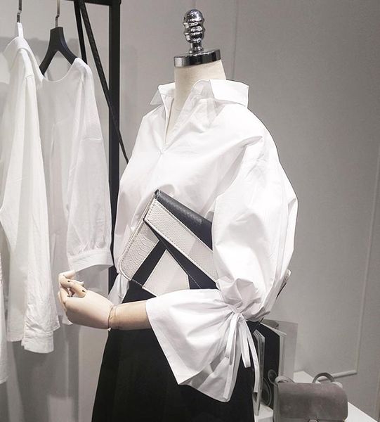 new women casual basic summer autumn blouse shirt white work wear bandage loose big size7904093
new women casual basic summer autumn blouse shirt white work wear bandage loose big size7904093