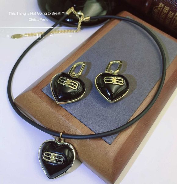 fashion designer double b asciutto rete french jewelry grade artificial leather parisian family love high-level temperament luxury necklace, Silver
fashion designer double b asciutto rete french jewelry grade artificial leather parisian family love high-level temperament luxury necklace, Silver