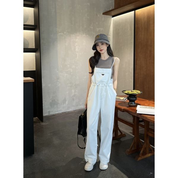 designer jumpsuits for women spring summer fashion personalized pocket triangle decorative thin shoulder strap denim jumpsuit, Black;white
designer jumpsuits for women spring summer fashion personalized pocket triangle decorative thin shoulder strap denim jumpsuit, Black;white