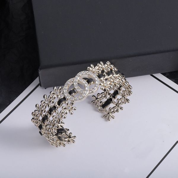 designer bracelet silver open cuff bangle fashion men bracelets charm bracelet woman designer diamond mens jewelry exquisite simple jewelry, Black
designer bracelet silver open cuff bangle fashion men bracelets charm bracelet woman designer diamond mens jewelry exquisite simple jewelry, Black