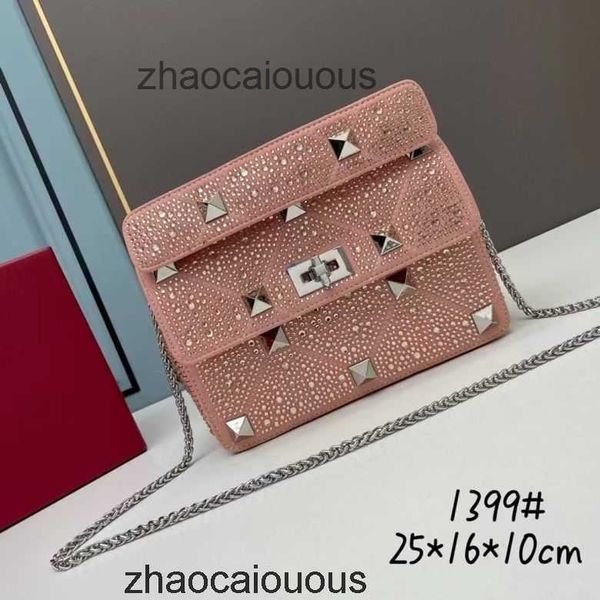 rivet crystal handbag bags luxury handbags valantions designer diamond embedding shiny new fashion handheld shoulder crossbody women's
rivet crystal handbag bags luxury handbags valantions designer diamond embedding shiny new fashion handheld shoulder crossbody women's