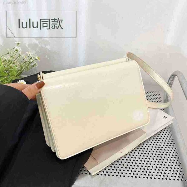2023 designer luluslemens bag fashion underarm bag large capacity oil wax small style shoulder bag women's crossbody handbag luluss
2023 designer luluslemens bag fashion underarm bag large capacity oil wax small style shoulder bag women's crossbody handbag luluss