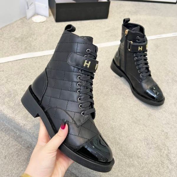 designer boots paris luxury brand boot genuine leather ankle booties woman short boot sneakers trainers slipper sandals by brand s417 07, Black
designer boots paris luxury brand boot genuine leather ankle booties woman short boot sneakers trainers slipper sandals by brand s417 07, Black