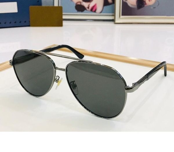 2023 sunglasses black metal plank fullframe grey oval glasses available with box, White;black
2023 sunglasses black metal plank fullframe grey oval glasses available with box, White;black