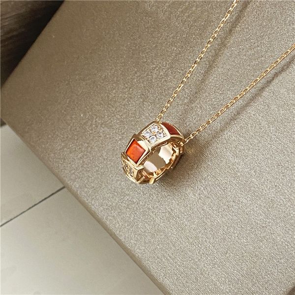 pendant necklace snake women's classic titanium steel wihte green letters girlfriend wedding diamonds luxury designer jewelry not fade, Silver
pendant necklace snake women's classic titanium steel wihte green letters girlfriend wedding diamonds luxury designer jewelry not fade, Silver
