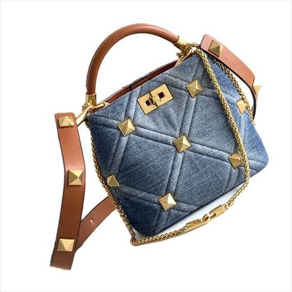 cowboy butot bag women sweet underarm bag large rivet texture large capacity room bucket bag v bags a1kc
cowboy butot bag women sweet underarm bag large rivet texture large capacity room bucket bag v bags a1kc