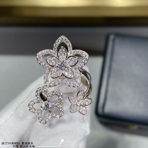 trendy dupe brand 925 sterling silver rhinestone flower rings for women, Golden;silver
trendy dupe brand 925 sterling silver rhinestone flower rings for women, Golden;silver
