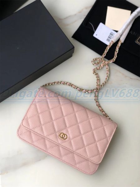 designer shoulder bag chain strap handbag plaid purses double letter solid buckle sheepskin caviar pattern women's luxury evening bags
designer shoulder bag chain strap handbag plaid purses double letter solid buckle sheepskin caviar pattern women's luxury evening bags
