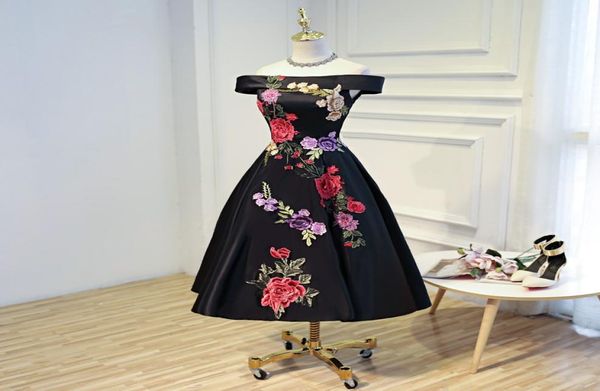 new design boat neck tealength evening dresses 2017 new appliques stain formal prom gowns ido de festa black evening gown9308461, Black;red
new design boat neck tealength evening dresses 2017 new appliques stain formal prom gowns ido de festa black evening gown9308461, Black;red