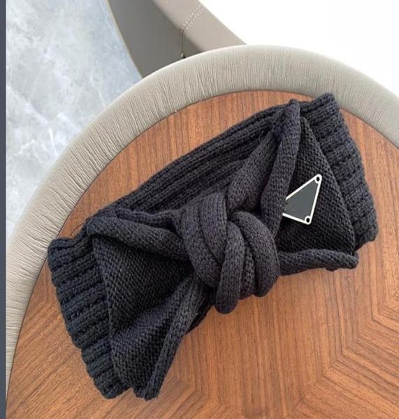 2022 dropship designer knitted bow headbands hairbands for women girl winter elastic knit triangle metal headband hairband head1618180, Silver
2022 dropship designer knitted bow headbands hairbands for women girl winter elastic knit triangle metal headband hairband head1618180, Silver