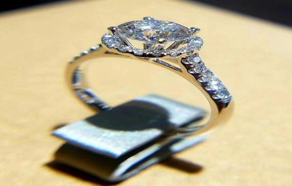 9k14k18k gold 1 ct fourclaw crown gorgeous group setting moissanite diamond ring handmade custom queen ring with a certificate4687141, Slivery;golden
9k14k18k gold 1 ct fourclaw crown gorgeous group setting moissanite diamond ring handmade custom queen ring with a certificate4687141, Slivery;golden