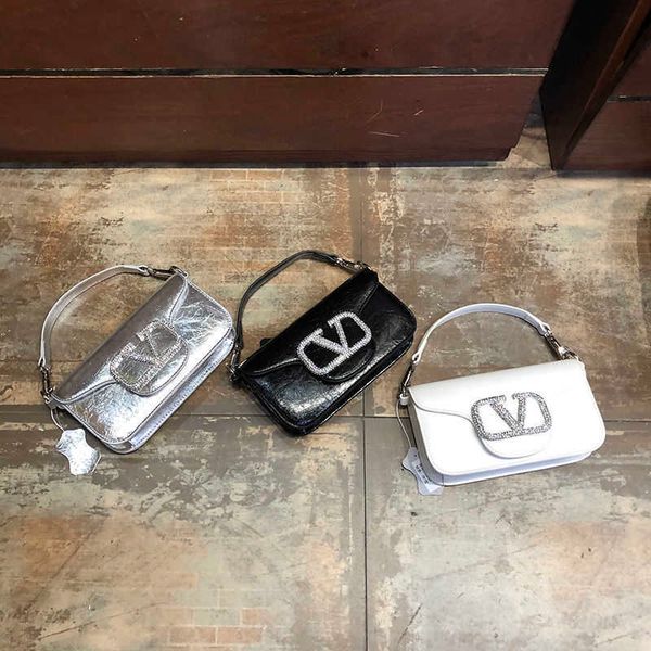 v designer bags for ladies vacowhide womens bag 2023 new full leather korean edition genuine leather inlaid with diamonds foreign style hand
v designer bags for ladies vacowhide womens bag 2023 new full leather korean edition genuine leather inlaid with diamonds foreign style hand