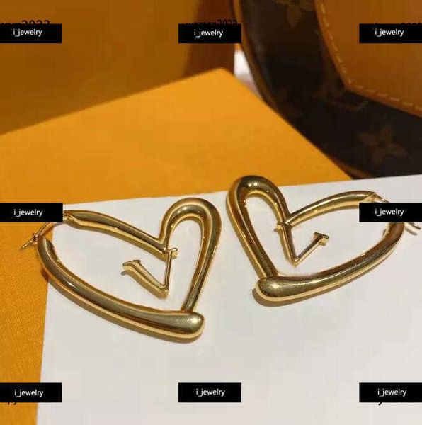 women designer earrings fashion luxury deformable heart shaped design hoop & huggie jewelry #including brand box new arrival, Golden;silver
women designer earrings fashion luxury deformable heart shaped design hoop & huggie jewelry #including brand box new arrival, Golden;silver