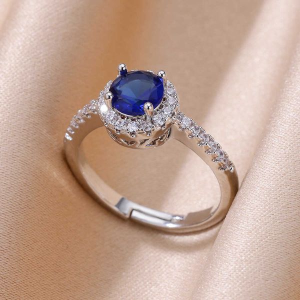 band rings luxury blue ziron round rings for women adjustable stainless steel ring 2023 trending couple wedding jewelry r230822, Silver
band rings luxury blue ziron round rings for women adjustable stainless steel ring 2023 trending couple wedding jewelry r230822, Silver