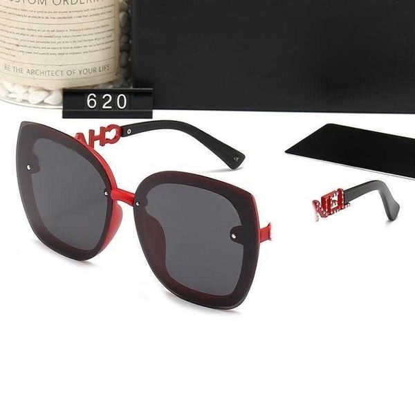 new same style polarized sunglasses for women luxury and fashionable driving vacation street tide shooting sunvisor, White;black
new same style polarized sunglasses for women luxury and fashionable driving vacation street tide shooting sunvisor, White;black