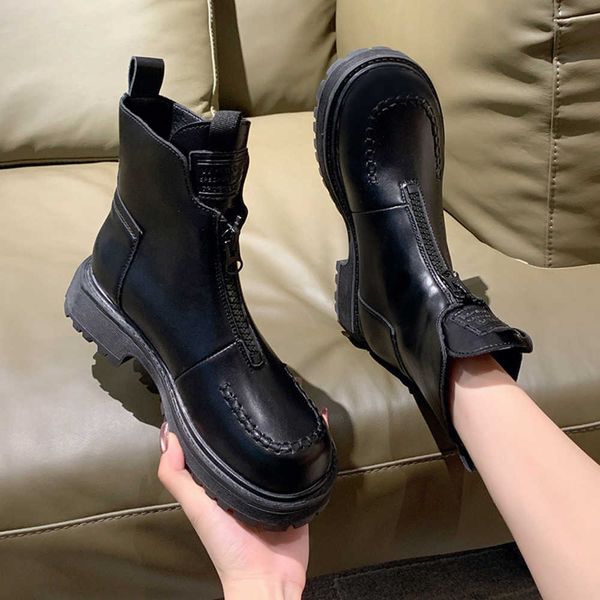 2023 autumn/winter new fashion british style front zipper matsuke thick sole short barrel chelsea boots motorcycle martin boots 230811, Black
2023 autumn/winter new fashion british style front zipper matsuke thick sole short barrel chelsea boots motorcycle martin boots 230811, Black