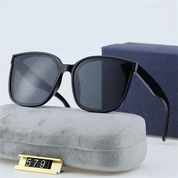 luxury designer sunglasses original eyeglasses outdoor sunglass pc frame fashion classic lady mirrors for women and men glasses un219g, White;black
luxury designer sunglasses original eyeglasses outdoor sunglass pc frame fashion classic lady mirrors for women and men glasses un219g, White;black