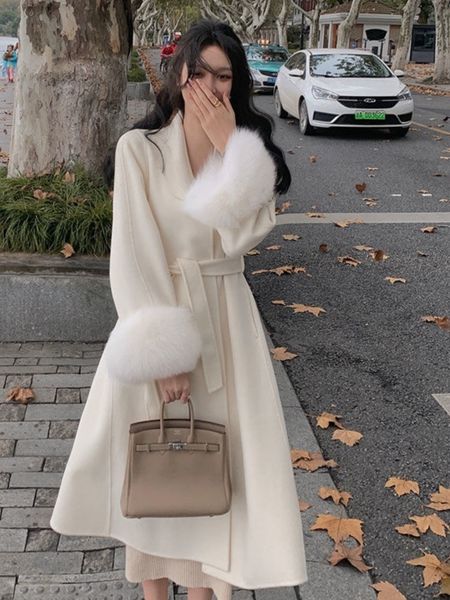 women's wool blends herstory temperament removable fur collar hepburn style woolen coat women loose casual mid-length winter woolen jac, Black
women's wool blends herstory temperament removable fur collar hepburn style woolen coat women loose casual mid-length winter woolen jac, Black