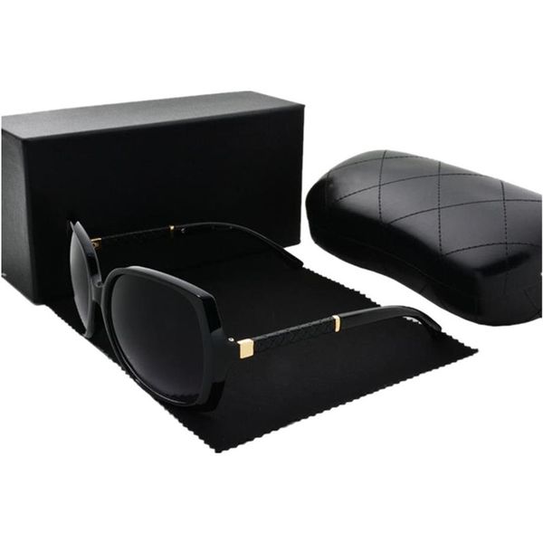 retro designer sunglasses new fashion vintage sunglass women brand womens sun glasses ladies eyeglasses with cases and box2668, White;black
retro designer sunglasses new fashion vintage sunglass women brand womens sun glasses ladies eyeglasses with cases and box2668, White;black
