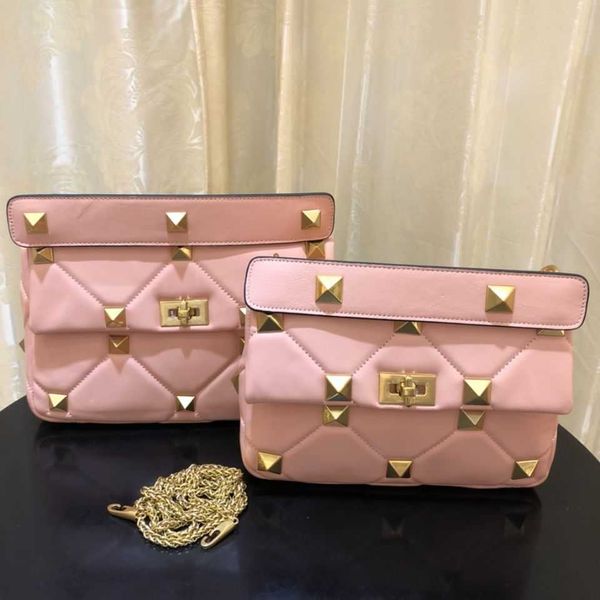 v designer bags for ladies napa sheepskin leather chain with diamond grid quilted structure decoration oversized rivet single shoulder handb
v designer bags for ladies napa sheepskin leather chain with diamond grid quilted structure decoration oversized rivet single shoulder handb