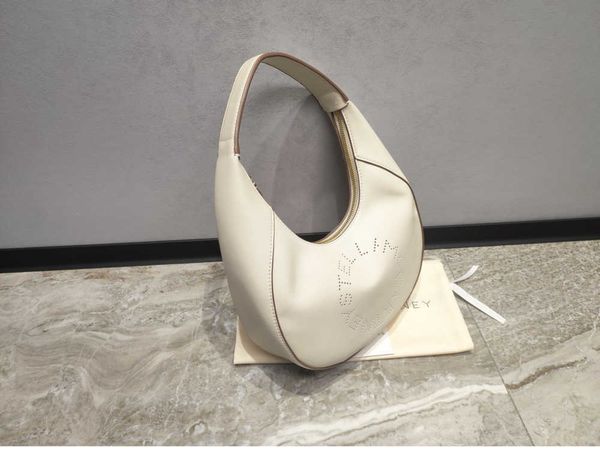 5a designers new fashion women shoulder bag stella mccartney leather shopping bag handbag light luxury and high sense
5a designers new fashion women shoulder bag stella mccartney leather shopping bag handbag light luxury and high sense