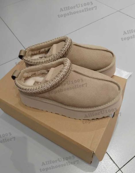 new designer wool sheep fur snow boots thick sole one step women shoe tazz shoes tasman uggity warm winter shoes platform size eur 35-43, Black
new designer wool sheep fur snow boots thick sole one step women shoe tazz shoes tasman uggity warm winter shoes platform size eur 35-43, Black