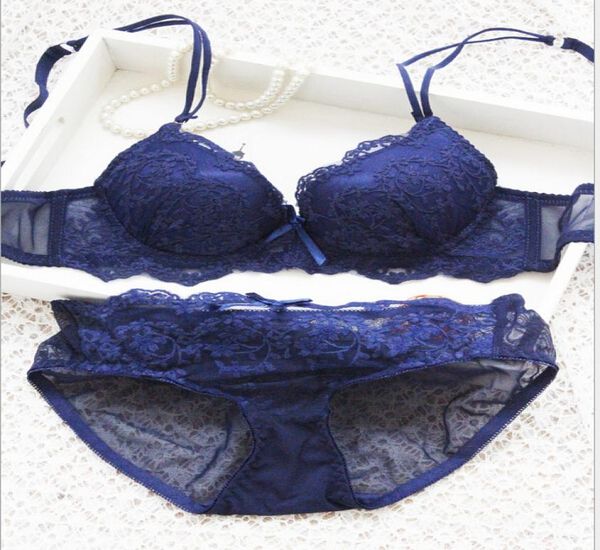 new 2019 cute pink blue black red gather white lace embroidery pad thin models girls underwear bra set7347563, Red;black
new 2019 cute pink blue black red gather white lace embroidery pad thin models girls underwear bra set7347563, Red;black