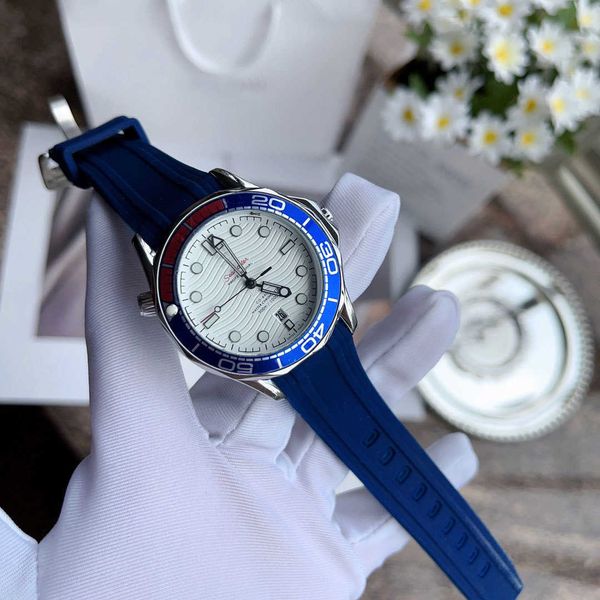 designer watches mens black blue rubber strap quartz movement wristwatches men women classic sapphire luxury watch 40mm, Slivery;black
designer watches mens black blue rubber strap quartz movement wristwatches men women classic sapphire luxury watch 40mm, Slivery;black