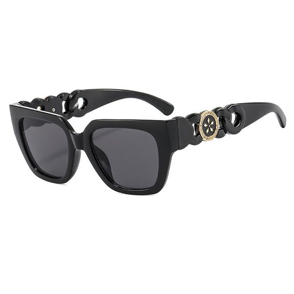 2022 sunglasses for man woman designer goggle beach sun glasses 7 colors optional 51v, White;black
2022 sunglasses for man woman designer goggle beach sun glasses 7 colors optional 51v, White;black